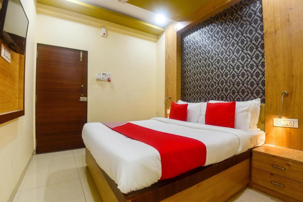 Oyo 60773 Ruchita Loadging & Boarding Hotel Mumbai Luaran gambar