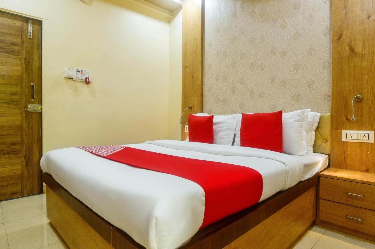 Oyo 60773 Ruchita Loadging & Boarding Hotel Mumbai Luaran gambar